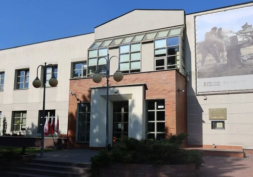 IPN Rzeszów otwiera rekrutację – praca na stanowisku sprzątaczki