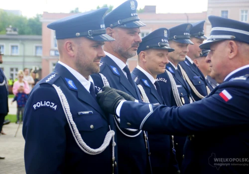 Święto Policji w Nowym Tomyślu: hołd, pamięć i policyjna tradycja!
