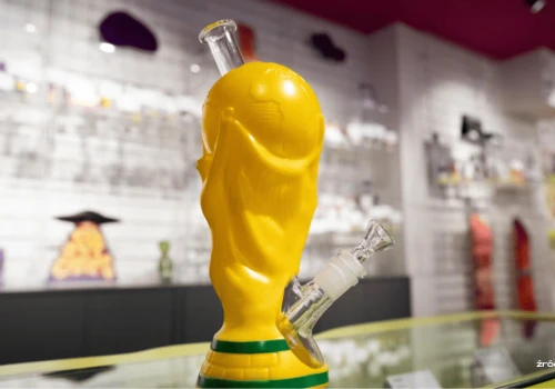 Mundialowe bongo kontra FIFA. Sklep dostał czerwoną kartkę