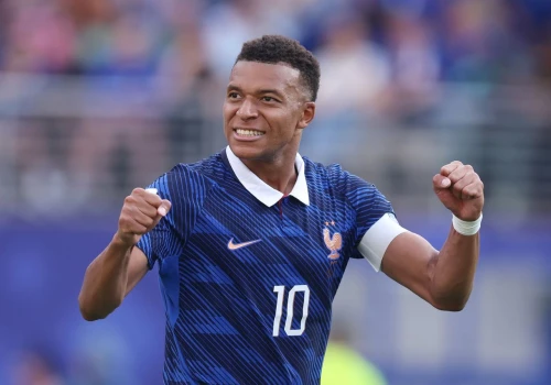 Skandaliczne wpisy o Mbappe. Francuz odpowiedział. 