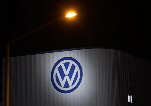 Volkswagen dopieka swym klientom. Firma w kryzysie, lecz wciąż pozwala sobie wobec kierowców