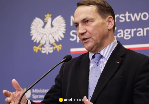 Takich prowokacji może dokonać Rosja w Polsce. Radosław Sikorski ostrzega