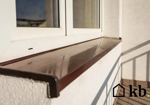 Ile powinien wystawać parapet zewnętrzny? Ten wymiar ma większe znaczenie niż myślisz