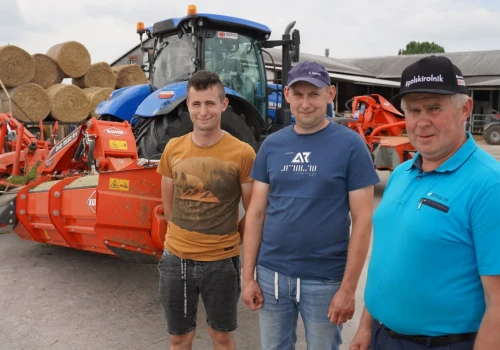 Mają wydajne krowy a maszyny kupują za swoje