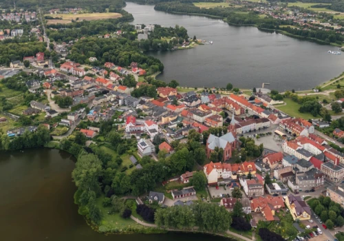 Kolejowa perła Wałcza odzyska blask. Ponadstuletni dworzec wjeżdża w nową epokę