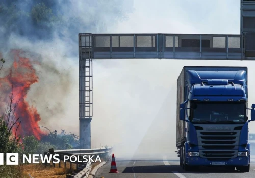 Pożar lasu w południowej Francji zmusza do ewakuacji 10 000 osób