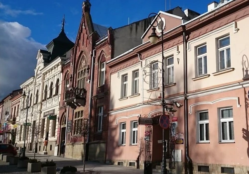 Grybów: Kolejny budynek urzędu wchodzi w decydującą fazę remontu