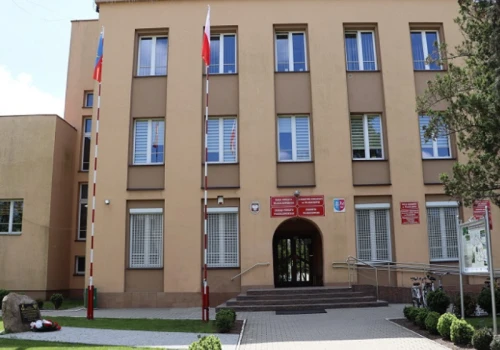 Włoszczowa: poszukiwany geodeta powiatowy