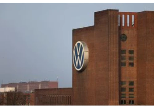 Volkswagen rozważa sprzedaż udziałów w klubach piłkarskich. Liczy się każdy grosz
