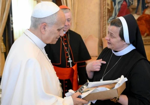 Siostra zakonna z apelem do papieża Leona XIV. 