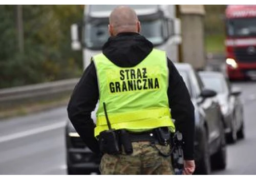 Na fałszywych danych próbował wjechać do Polski. Stanie przed sądem