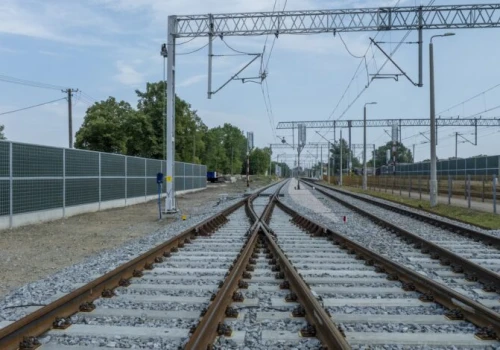 Dodatkowy tor na stacji Rozprza zwiększył przepustowość na trasie Warszawa – Katowice