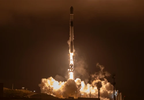 ICEYE umieszcza na orbicie cztery nowe satelity w ramach misji Transporter-17