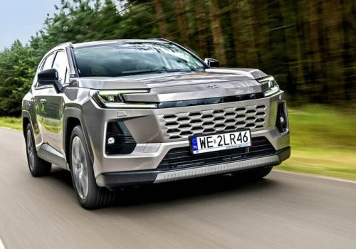 Nowa Toyota RAV4 Hybrid – tego auta nie można było zepsuć | TEST