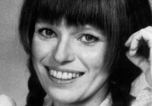Nie żyje Louise Lasser. Była żoną Woody'ego Allena i gwiazdą kultowego serialu