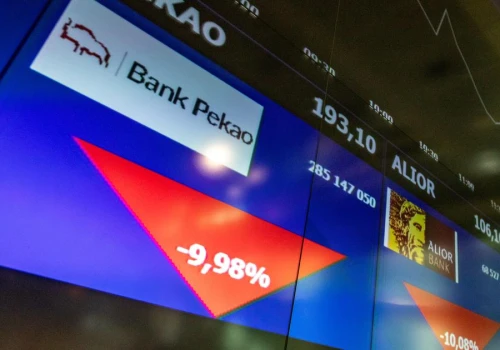 Analitycy uznali akcje banków z GPW za zbyt drogie. Długa lista czynników ryzyka