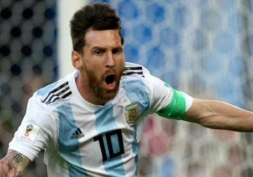 Messi spudłował z karnego, ale potem i tak płakał ze szczęścia. Argentyna w ćwierćfinale mundialu po dramatycznym meczu z Egiptem