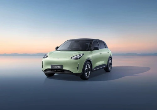 Najlepiej sprzedające się auto z Chin wjeżdża do Europy. Tu też ustawią się kolejki?