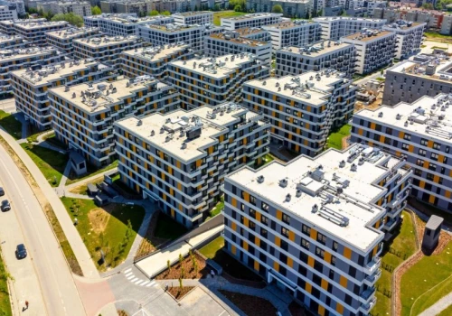 Kraków kupuje lokale mieszkalne za 10 mln zł. Miasto rzuca rodzinom koło ratunkowe