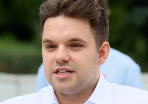 Dawid Kacprzyk zatrudniony w kolejnym szpitalu. Placówka ujawniła, ile zarobił