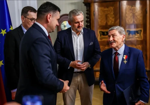 „wybitna postać, wkład nie do przecenienia”. Prof. dr hab. Piotr Maria Laidler został uhonorowany