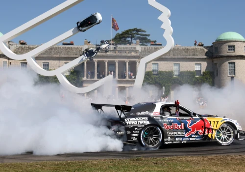 Największe święto motoryzacji i motorsportu na żywo w Motowizji – Goodwood Festival of Speed