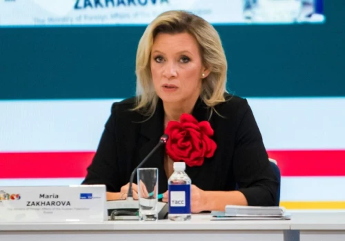 Zacharowa serwuje kolejną kremlowską bajkę. 