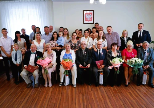 Świętowali jubileusz złotych godów. Burmistrz Żarowa wręczył pamiątkowe medale