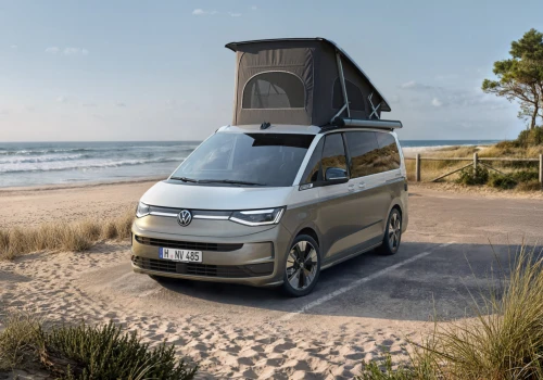 Nowy Volkswagen Caddy i Multivan już w przedsprzedaży. Zobacz, co dają teraz w standardzie!