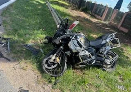 Sulechów. Wypadek, motocyklista zmarł w szpitalu, sprawczyni skręcała do paczkomatu