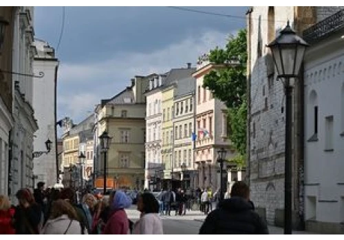 1608 osób zwolnionych w pół roku. Fala redukcji w polskim mieście