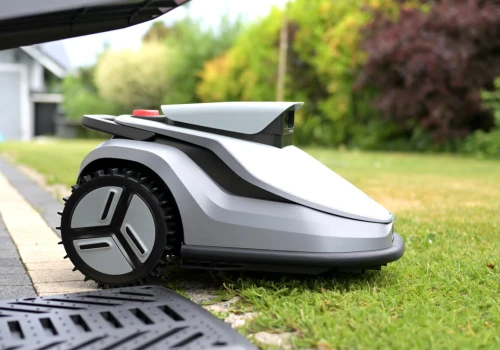 Test TerraMow V1000. Robot koszący z kamerami zamiast RTK