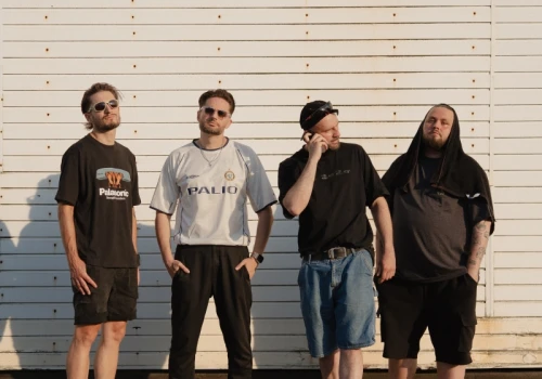 Dwa Sławy, Gruby Mielzky, Pers i The Returners łączą siły z @atutowym w singlu „Nie mam siły”