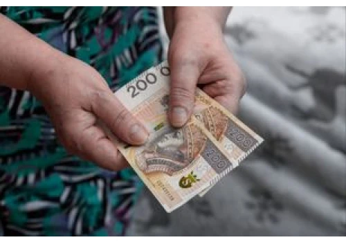 Zmiany dla miliona emerytów. Dostaną dwa przelewy w lipcu