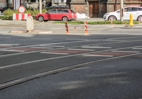Zamykają jedną z jezdni trasy WZ we Wrocławiu. Utrudnienia na wielu ulicach