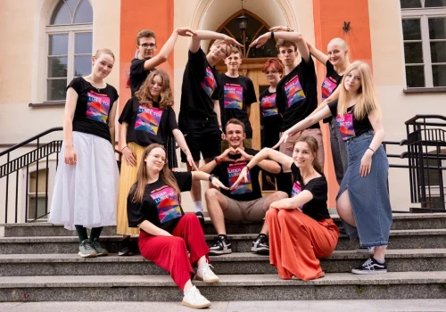 Fundacja Świętego Mikołaja zaprasza na letnią szkołę Młodych Liderów