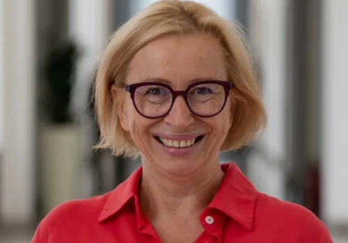 Joanna Wicha: „240 zł za godzinę to nie wszystko. Nie ma ani słowa o pielęgniarkach” – po planie naprawy