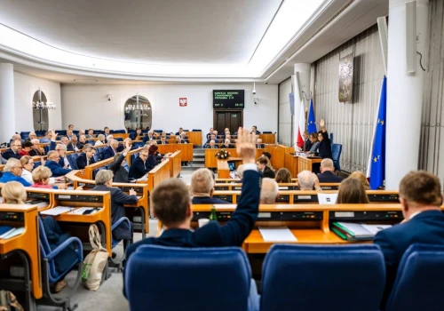 Senat bez poprawek przyjął ustawę dotyczącą korzystania z telefonów komórkowych w szkołach i przedszkolach. Teraz ustawa trafi do prezydenta
