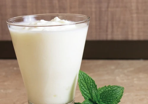Kiedy pić kefir? Tego mogłeś o nim nie wiedzieć