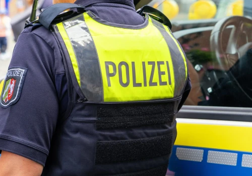 Polak świadkiem w sprawie nielegalnego handlu bronią