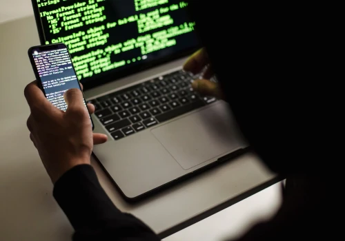 Spoofing. Kobieta uwierzyła fałszywemu pracownikowi banku. Straciła 15 tys. zł