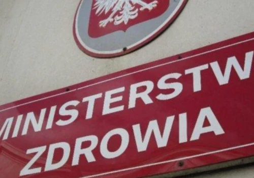 „Pacjent jest najważniejszy”. Gorzki slogan dla pacjentów. Czy zmiany MZ coś zmienią?