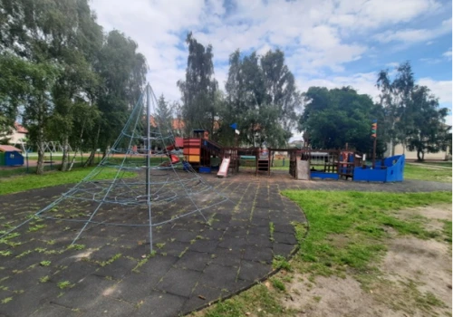 Plac zabaw przy ul. Sosnowej przejdzie modernizację. Miasto szuka wykonawcy