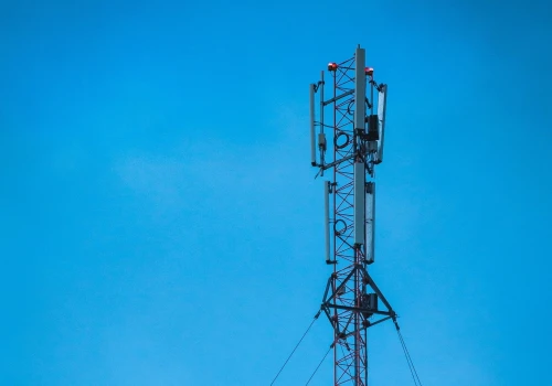 Plus rozbudowuje 5G w całej Polsce. Lista nowych lokalizacji robi wrażenie