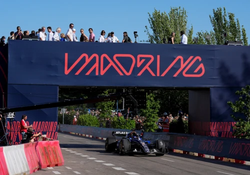 Charles Leclerc z Ferrari jako pierwszy odbył pełny cykl wokół toru Madring F1