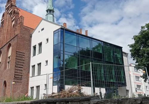Spór o kolor Ratusza Staromiejskiego w Malborku