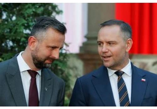 Szef MON uderza w prezydenta. 