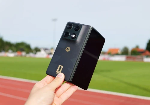 Recenzja motorola razr fold FIFA World Cup 26. Składak nie tylko do mundialu