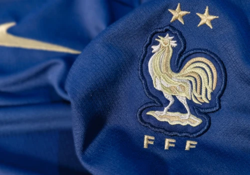 Francja przedłuża niesamowitą serię pucharową na Mistrzostwach Świata dzięki bramkom Mbappé i Dembélé