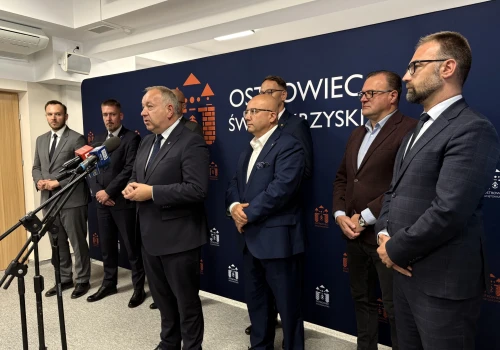Sześciu prezydentów wspólnie interweniuje w sprawie Zintegrowanej Sieci Kolejowej